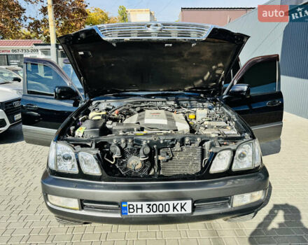 Чорний Лексус ЛХ, об'ємом двигуна 4.66 л та пробігом 348 тис. км за 11200 $, фото 64 на Automoto.ua