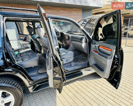 Чорний Лексус ЛХ, об'ємом двигуна 4.66 л та пробігом 348 тис. км за 11200 $, фото 27 на Automoto.ua