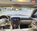 Черный Лексус ЛХ, объемом двигателя 4.7 л и пробегом 415 тыс. км за 16000 $, фото 21 на Automoto.ua
