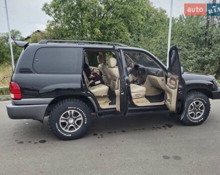 Черный Лексус ЛХ, объемом двигателя 4.7 л и пробегом 415 тыс. км за 16000 $, фото 9 на Automoto.ua