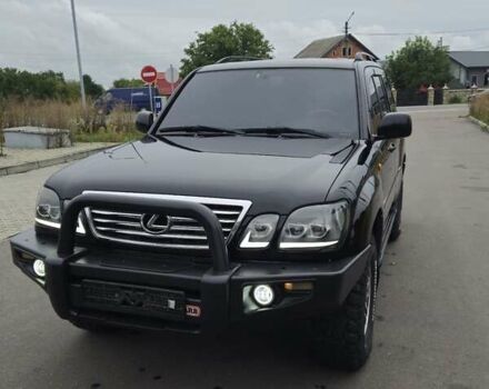 Черный Лексус ЛХ, объемом двигателя 4.7 л и пробегом 415 тыс. км за 16000 $, фото 5 на Automoto.ua