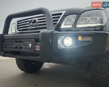 Черный Лексус ЛХ, объемом двигателя 4.7 л и пробегом 415 тыс. км за 16000 $, фото 2 на Automoto.ua