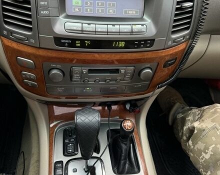 Черный Лексус ЛХ, объемом двигателя 4.7 л и пробегом 365 тыс. км за 13500 $, фото 19 на Automoto.ua