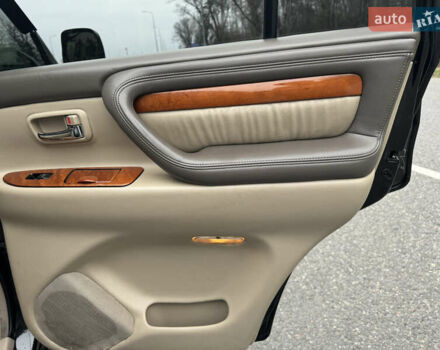 Чорний Лексус ЛХ, об'ємом двигуна 4.7 л та пробігом 330 тис. км за 13000 $, фото 5 на Automoto.ua