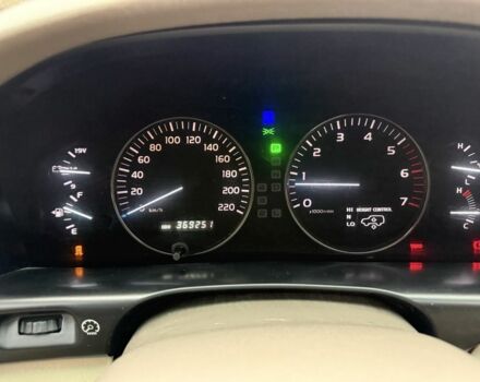 Черный Лексус ЛХ, объемом двигателя 4.7 л и пробегом 365 тыс. км за 13500 $, фото 20 на Automoto.ua