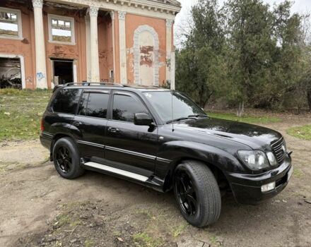Черный Лексус ЛХ, объемом двигателя 4.7 л и пробегом 365 тыс. км за 13500 $, фото 2 на Automoto.ua