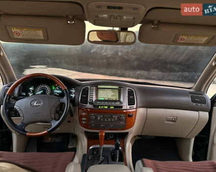 Черный Лексус ЛХ, объемом двигателя 4.66 л и пробегом 330 тыс. км за 12700 $, фото 10 на Automoto.ua