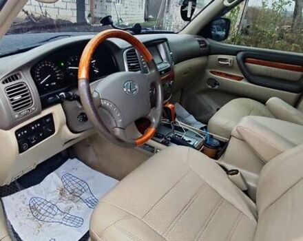 Черный Лексус ЛХ, объемом двигателя 4.7 л и пробегом 430 тыс. км за 13500 $, фото 14 на Automoto.ua