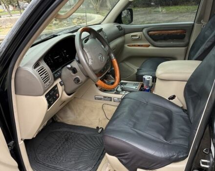 Черный Лексус ЛХ, объемом двигателя 4.7 л и пробегом 365 тыс. км за 13500 $, фото 12 на Automoto.ua