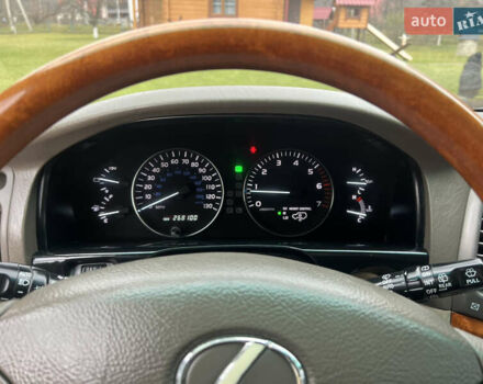 Черный Лексус ЛХ, объемом двигателя 4.66 л и пробегом 260 тыс. км за 13500 $, фото 8 на Automoto.ua