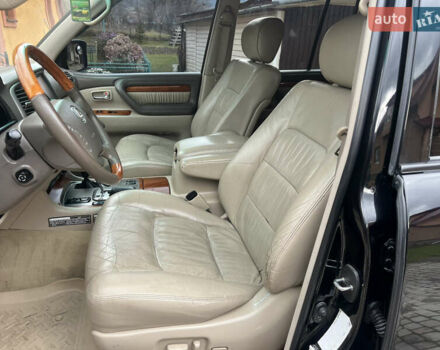 Черный Лексус ЛХ, объемом двигателя 4.66 л и пробегом 260 тыс. км за 13500 $, фото 10 на Automoto.ua
