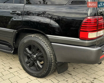 Чорний Лексус ЛХ, об'ємом двигуна 4.7 л та пробігом 250 тис. км за 12900 $, фото 11 на Automoto.ua