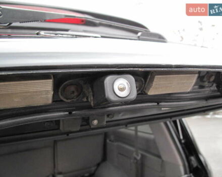 Чорний Лексус ЛХ, об'ємом двигуна 4.66 л та пробігом 303 тис. км за 13800 $, фото 81 на Automoto.ua