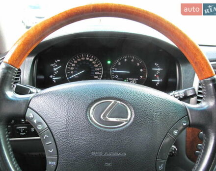Чорний Лексус ЛХ, об'ємом двигуна 4.66 л та пробігом 303 тис. км за 13800 $, фото 62 на Automoto.ua