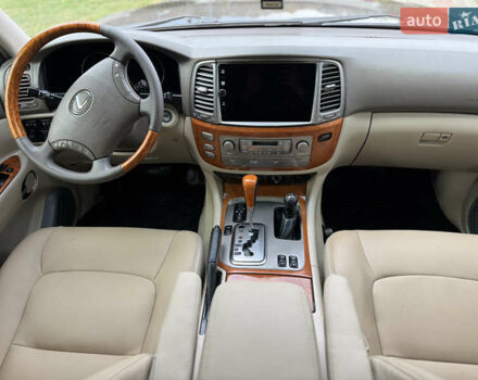 Чорний Лексус ЛХ, об'ємом двигуна 4.7 л та пробігом 250 тис. км за 12900 $, фото 14 на Automoto.ua