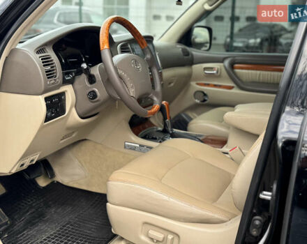 Чорний Лексус ЛХ, об'ємом двигуна 4.7 л та пробігом 250 тис. км за 12900 $, фото 25 на Automoto.ua