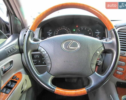 Чорний Лексус ЛХ, об'ємом двигуна 4.66 л та пробігом 303 тис. км за 13800 $, фото 30 на Automoto.ua