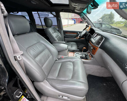Черный Лексус ЛХ, объемом двигателя 4.7 л и пробегом 299 тыс. км за 12999 $, фото 34 на Automoto.ua