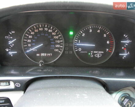 Чорний Лексус ЛХ, об'ємом двигуна 4.66 л та пробігом 303 тис. км за 13800 $, фото 60 на Automoto.ua