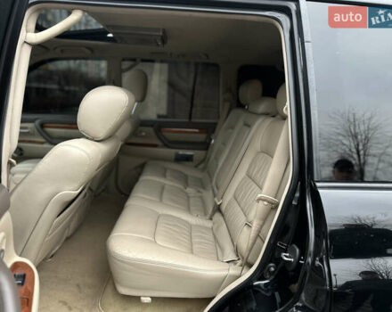 Черный Лексус ЛХ, объемом двигателя 4.66 л и пробегом 286 тыс. км за 13799 $, фото 15 на Automoto.ua
