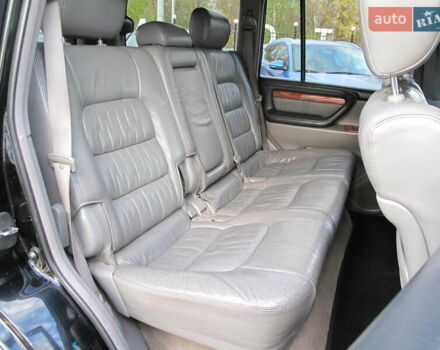 Чорний Лексус ЛХ, об'ємом двигуна 4.66 л та пробігом 303 тис. км за 13800 $, фото 57 на Automoto.ua