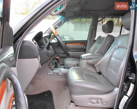 Чорний Лексус ЛХ, об'ємом двигуна 4.66 л та пробігом 303 тис. км за 13800 $, фото 11 на Automoto.ua