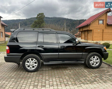 Черный Лексус ЛХ, объемом двигателя 4.66 л и пробегом 260 тыс. км за 13500 $, фото 3 на Automoto.ua