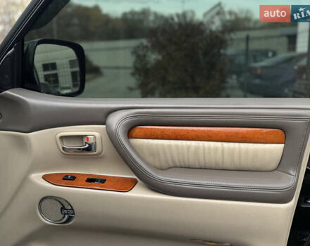 Чорний Лексус ЛХ, об'ємом двигуна 4.7 л та пробігом 250 тис. км за 12900 $, фото 16 на Automoto.ua