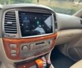 Черный Лексус ЛХ, объемом двигателя 4.7 л и пробегом 330 тыс. км за 19190 $, фото 12 на Automoto.ua