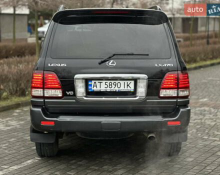 Черный Лексус ЛХ, объемом двигателя 4.66 л и пробегом 286 тыс. км за 13799 $, фото 3 на Automoto.ua