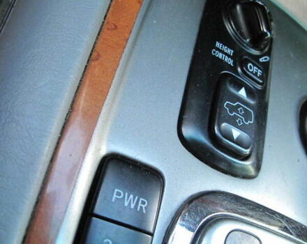 Чорний Лексус ЛХ, об'ємом двигуна 4.66 л та пробігом 303 тис. км за 13800 $, фото 74 на Automoto.ua