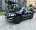 Черный Лексус ЛХ, объемом двигателя 4.7 л и пробегом 268 тыс. км за 14950 $, фото 1 на Automoto.ua