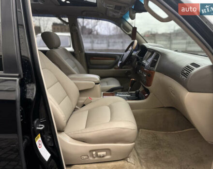 Черный Лексус ЛХ, объемом двигателя 4.66 л и пробегом 286 тыс. км за 13799 $, фото 21 на Automoto.ua