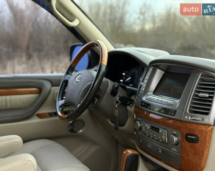 Черный Лексус ЛХ, объемом двигателя 4.7 л и пробегом 286 тыс. км за 13750 $, фото 5 на Automoto.ua