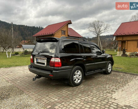 Черный Лексус ЛХ, объемом двигателя 4.66 л и пробегом 260 тыс. км за 13500 $, фото 2 на Automoto.ua