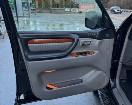 Чорний Лексус ЛХ, об'ємом двигуна 4.7 л та пробігом 300 тис. км за 14300 $, фото 18 на Automoto.ua