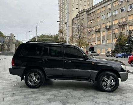 Черный Лексус ЛХ, объемом двигателя 4.66 л и пробегом 192 тыс. км за 23500 $, фото 7 на Automoto.ua
