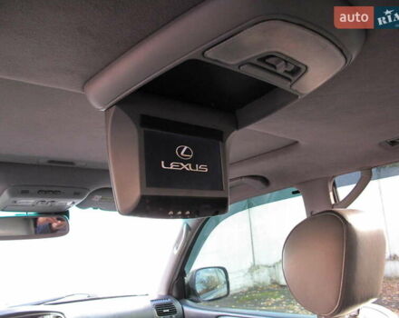 Чорний Лексус ЛХ, об'ємом двигуна 4.66 л та пробігом 303 тис. км за 13800 $, фото 32 на Automoto.ua