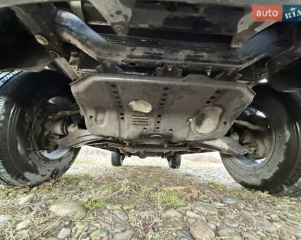 Черный Лексус ЛХ, объемом двигателя 4.7 л и пробегом 286 тыс. км за 13750 $, фото 21 на Automoto.ua