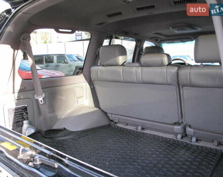 Чорний Лексус ЛХ, об'ємом двигуна 4.66 л та пробігом 303 тис. км за 13800 $, фото 39 на Automoto.ua