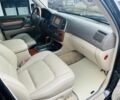 Черный Лексус ЛХ, объемом двигателя 4.7 л и пробегом 291 тыс. км за 11800 $, фото 9 на Automoto.ua
