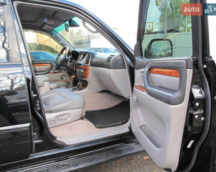 Чорний Лексус ЛХ, об'ємом двигуна 4.66 л та пробігом 303 тис. км за 13800 $, фото 44 на Automoto.ua