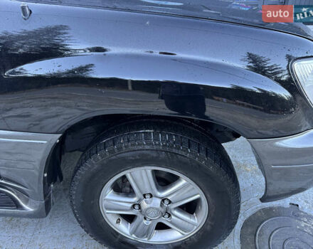 Чорний Лексус ЛХ, об'ємом двигуна 4.7 л та пробігом 300 тис. км за 14300 $, фото 7 на Automoto.ua