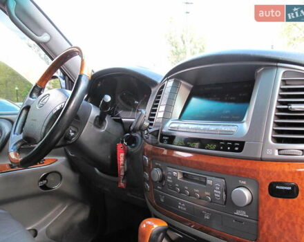 Чорний Лексус ЛХ, об'ємом двигуна 4.66 л та пробігом 303 тис. км за 13800 $, фото 51 на Automoto.ua