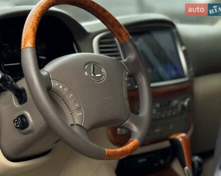 Чорний Лексус ЛХ, об'ємом двигуна 4.7 л та пробігом 250 тис. км за 12900 $, фото 24 на Automoto.ua