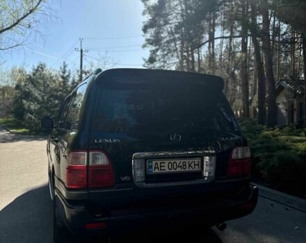 Черный Лексус ЛХ, объемом двигателя 4.7 л и пробегом 220 тыс. км за 13800 $, фото 10 на Automoto.ua