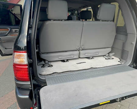 Черный Лексус ЛХ, объемом двигателя 4.66 л и пробегом 352 тыс. км за 15600 $, фото 21 на Automoto.ua