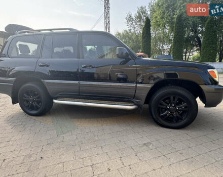 Черный Лексус ЛХ, объемом двигателя 4.66 л и пробегом 352 тыс. км за 15600 $, фото 6 на Automoto.ua