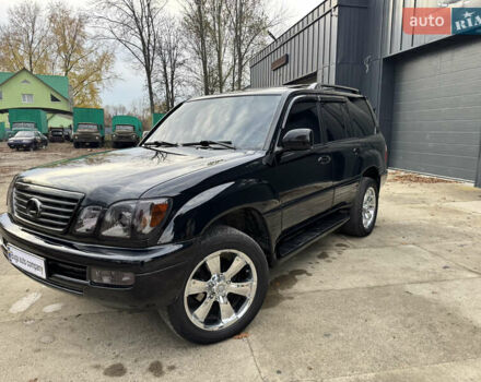 Черный Лексус ЛХ, объемом двигателя 4.7 л и пробегом 300 тыс. км за 14900 $, фото 8 на Automoto.ua