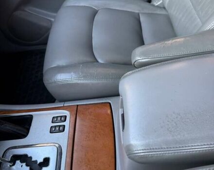 Черный Лексус ЛХ, объемом двигателя 4.66 л и пробегом 292 тыс. км за 12800 $, фото 7 на Automoto.ua